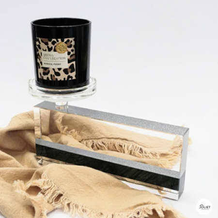 قطعة كريستال مع حاملة شمع