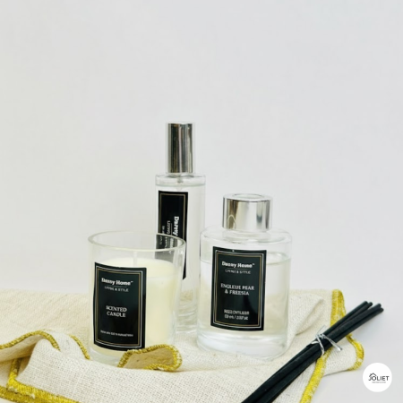 طقم معطر عيدان مع شمعة